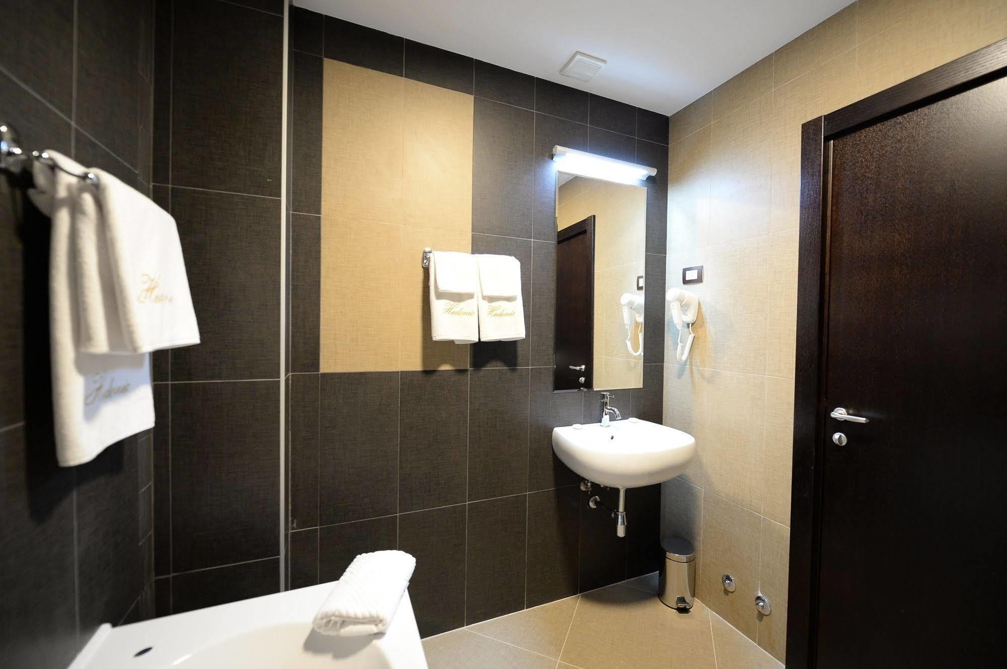 Hotel Hedonic Belgrad Dış mekan fotoğraf