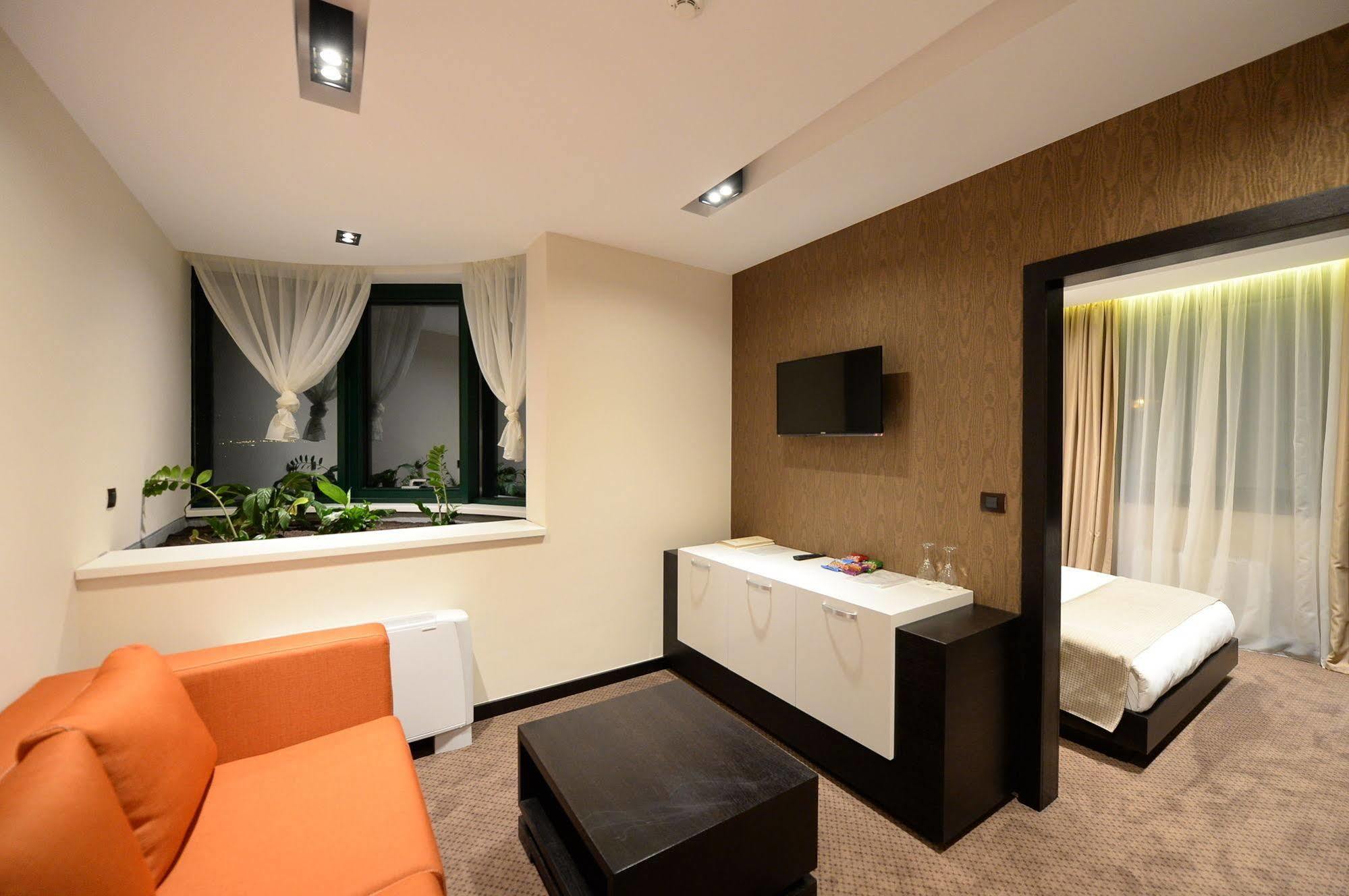 Hotel Hedonic Belgrad Dış mekan fotoğraf