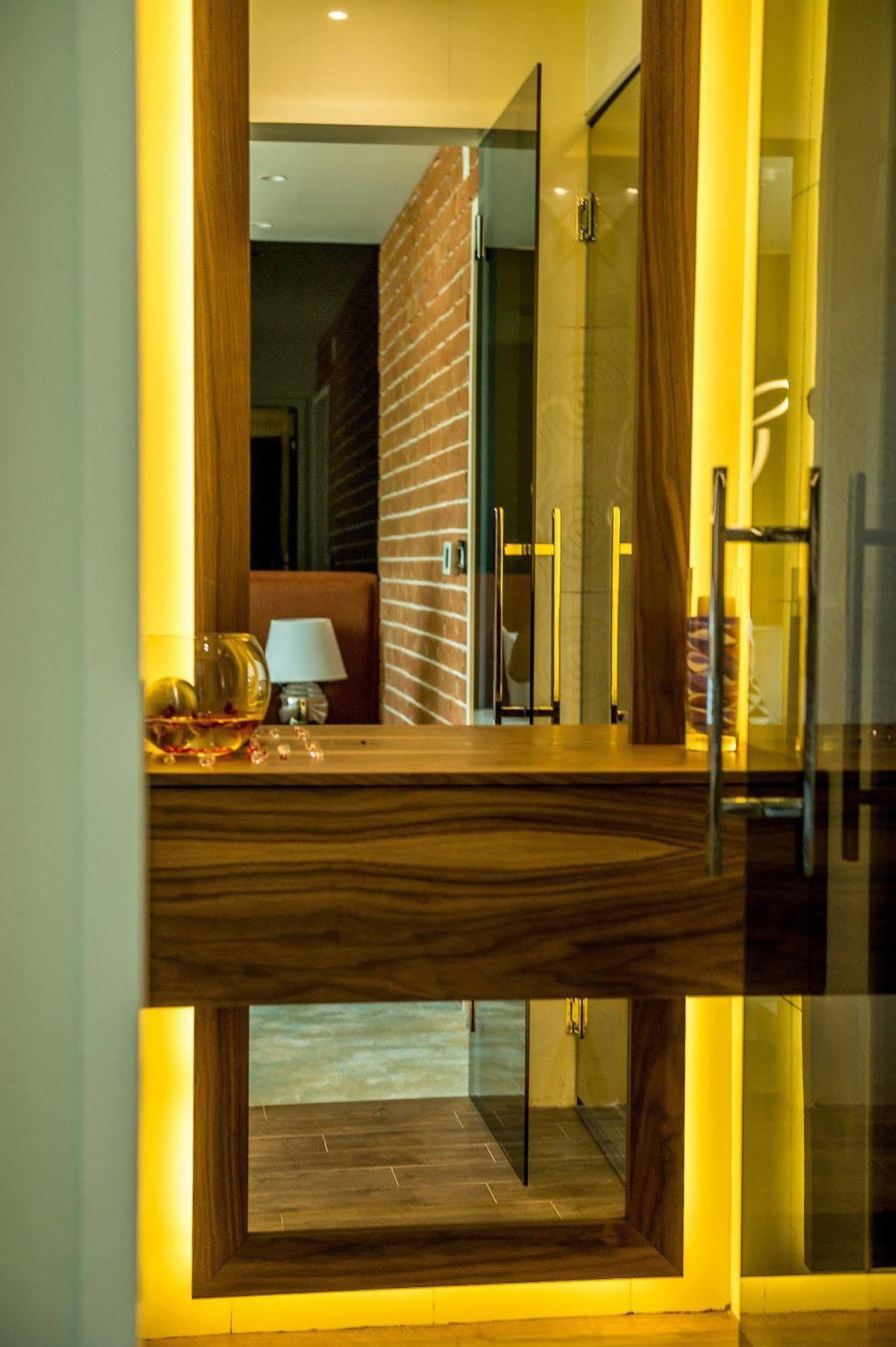 Hotel Hedonic Belgrad Dış mekan fotoğraf